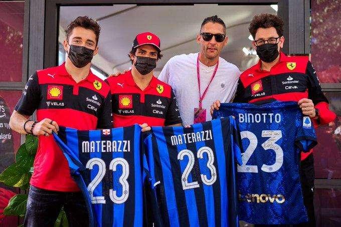 Materazzi, visita portafortuna e regali nerazzurri al box Ferrari a Melbourne