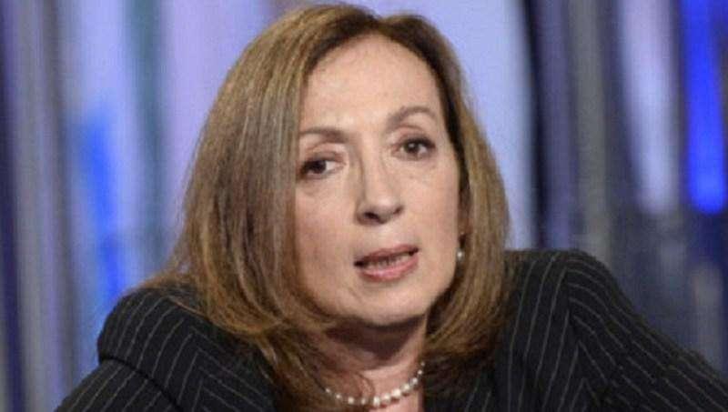 Il sottosegretario Zampa critica: "Con la bolla non ci sarebbero stati tanti contagiati"