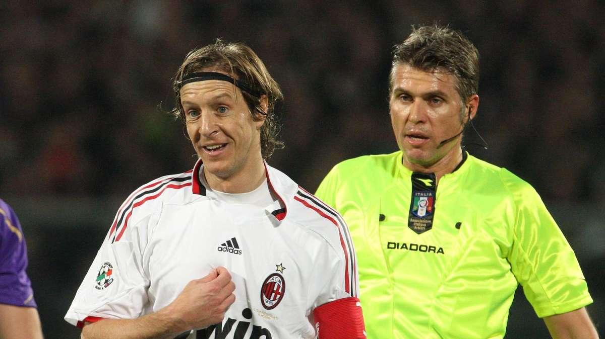 Errori arbitrali: per l'Inter si amplificano, per il Milan li porta via il vento. La coerenza?
