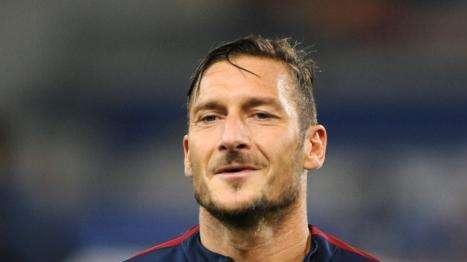 Totti: "Napoli-Roma, una delle due è l'anti-Juventus"
