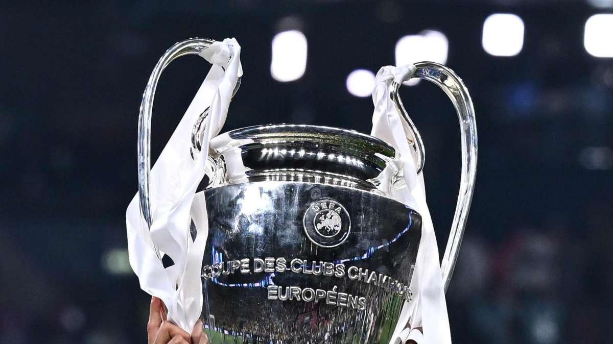 Guardian - Coppe europee, l'Uefa studia l'eliminazione dei supplementari dagli ottavi in poi
