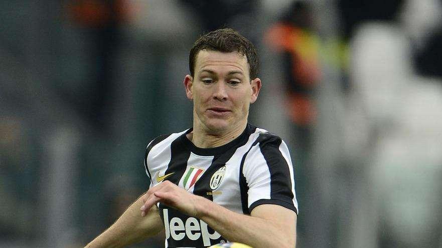 L'Inter al raddoppio: Lichtsteiner con Isla! La Juve si irrita, e adesso...