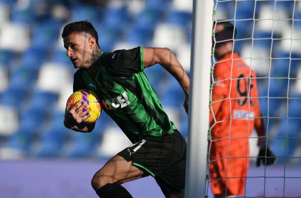 Sassuolo, Carnevali: "Scamacca seguito da tanti club, ma non ci sono offerte"