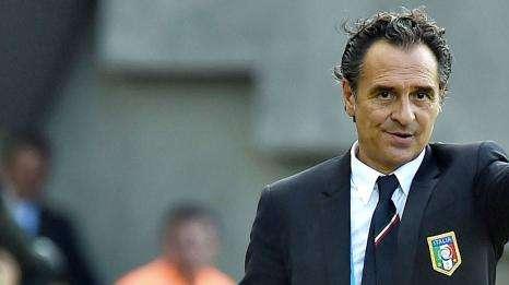 Prandelli: "Benvenuti stranieri, con le loro risorse..."