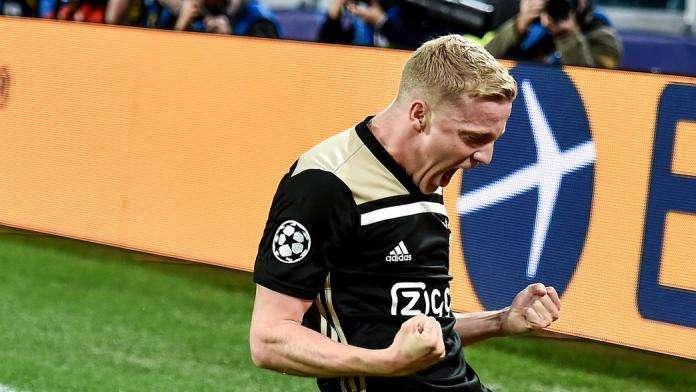 Dalla Spagna - Barça, tris di acquisti dall'Ajax: dopo De Jong e De Ligt occhi su Van de Beek