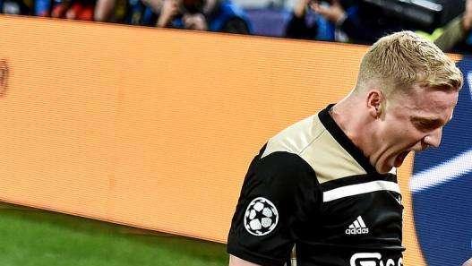 CdS - C'è Nicolas Tagliafico sul taccuino dell'Inter. Van de Beek? Costa 50 mln