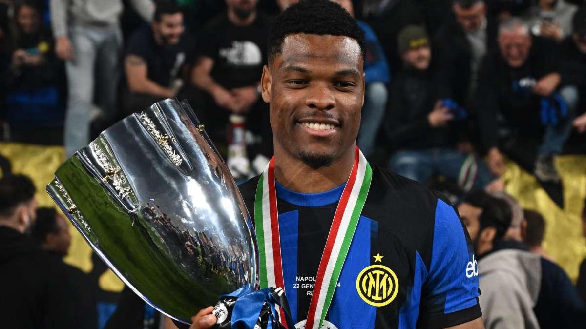 CdS - Dumfries torna titolare? Inzaghi valuta. Recupero lento per un motivo