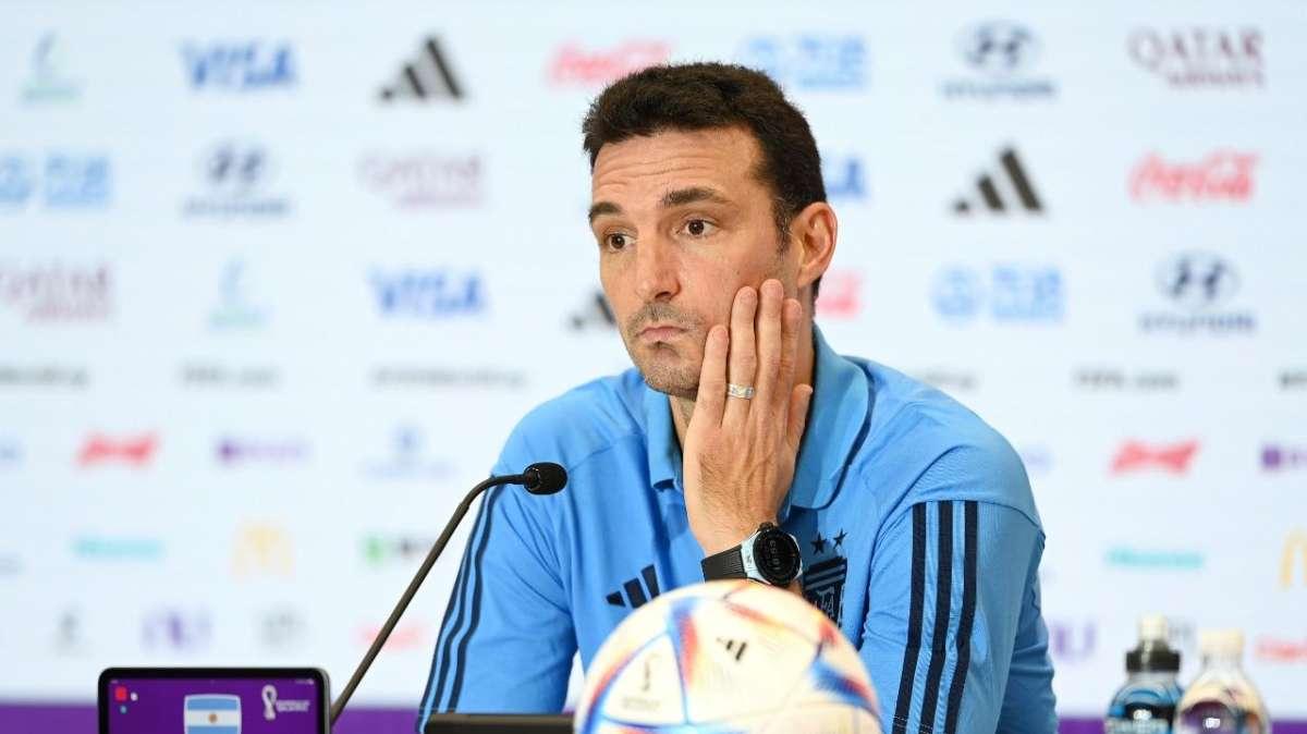 Argentina, Scaloni: "Ingiusto criticare Lautaro, ci ha salvati tante volte. E tornerà a segnare"