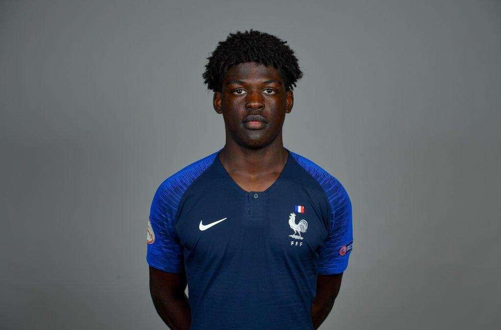 Sky - È fatta: dal Troyes arriva il 2002 Etienne Kinkoue