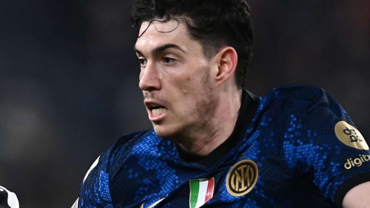 Bastoni: "Derby ha cambiato la stagione. Milan bravo ad avere continuità"