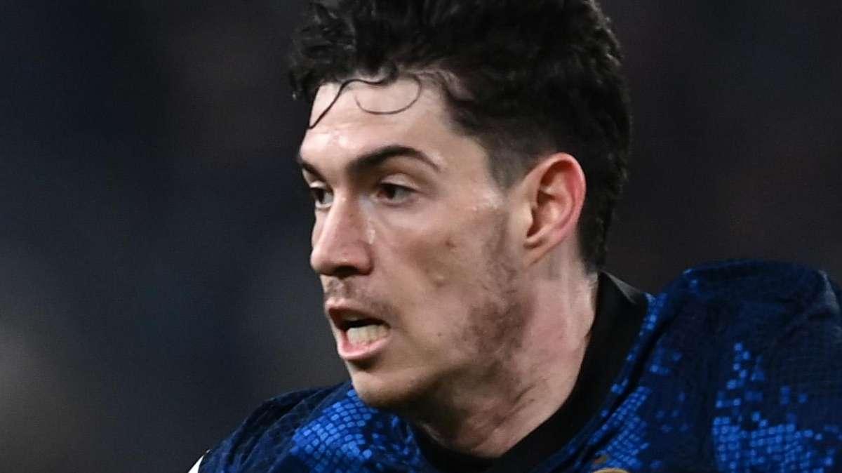 TS - Bastoni, tutto ok: oggi ancora in gruppo, domani sarà titolare
