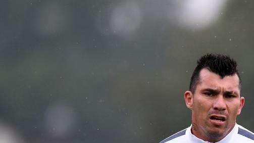 Medel: "Grazie Cardiff per l'anno insieme. Inter..."