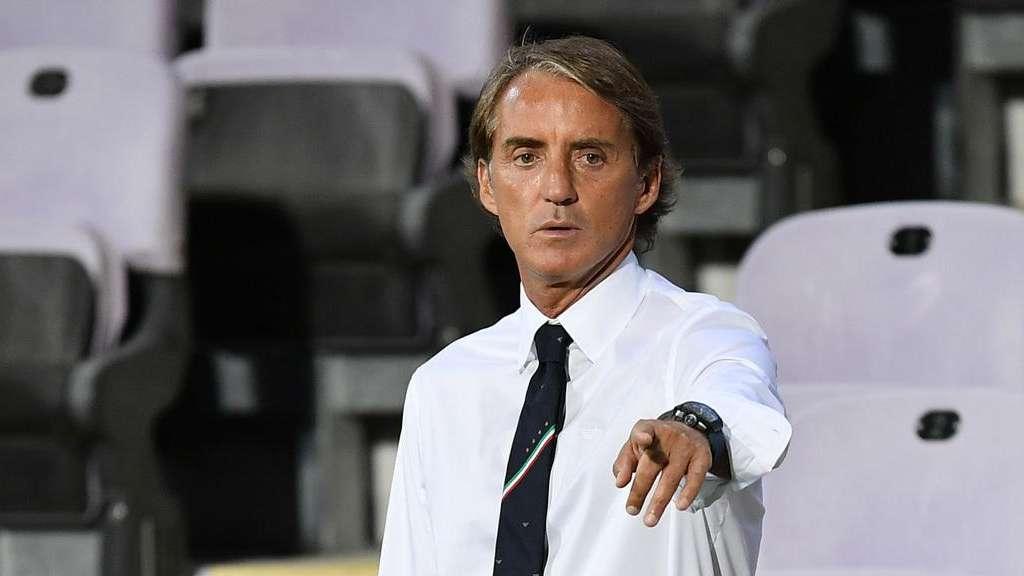 Nazionale, dopo 22 gare Mancini è il miglior ct degli ultimi 50 anni: superati Sacchi e Vicini 