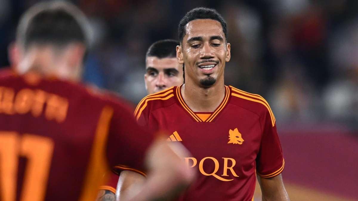 Qui Roma - Smalling si allena in gruppo, Ndicka e Azmoun da valutare 