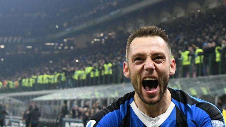 De Vrij sempre più coinvolto (e preciso) palla al piede: 91% di precisione nei passaggi