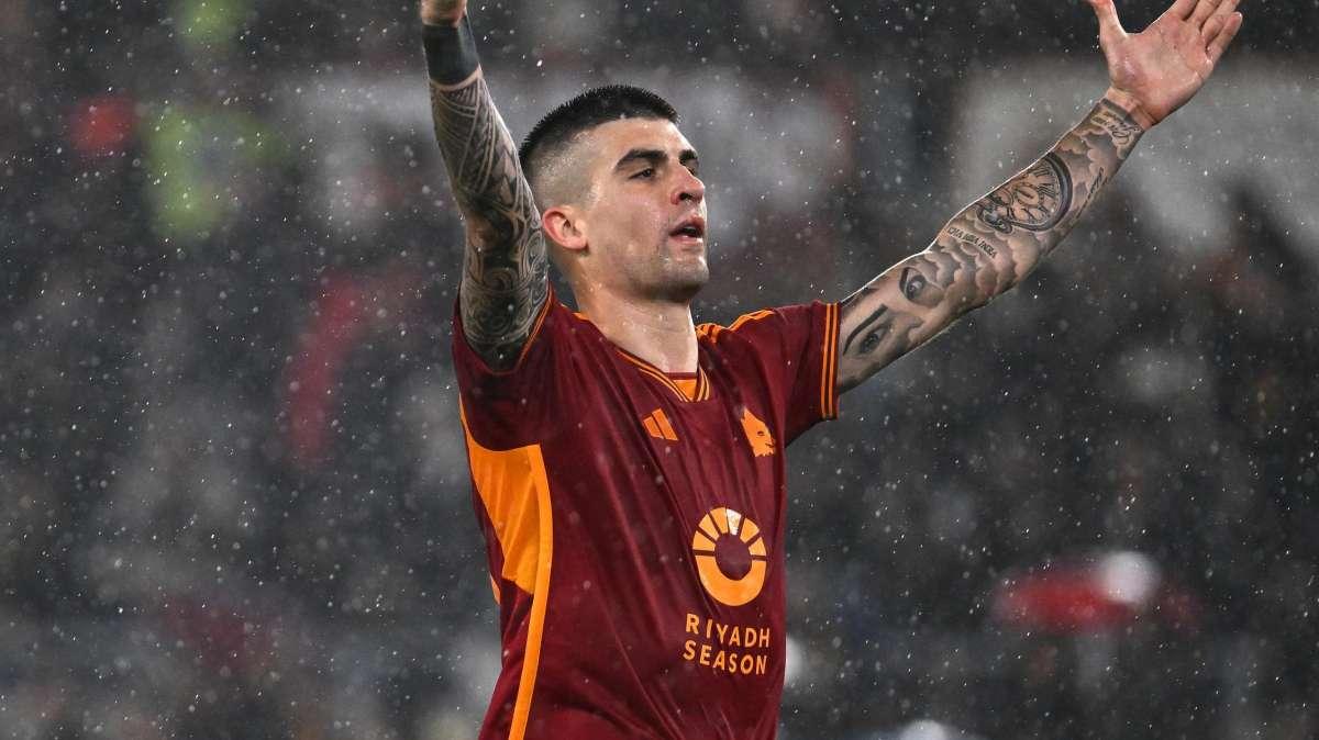 Roma-Inter, Half Time - Mancini-El Shaarawy rispondono ad Acerbi: giallorossi avanti sotto il diluvio 
