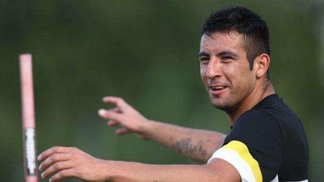 Isla, parla l'agente: "Ora può restare. Per lui Inter o Juve, ma con Conte..."