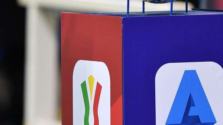 Lega Serie A esplora l'orizzonte media: al vaglio l'idea della radio ufficiale 