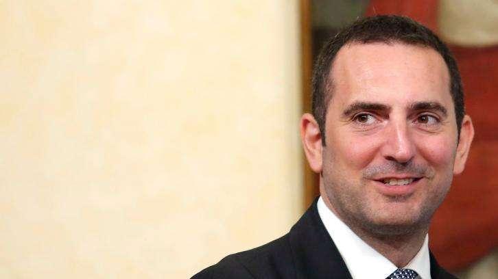 Serie A, si riparte il 20 giugno. Prima la Coppa Italia. Spadafora: "Gli orari decisi dagli organismi competenti"