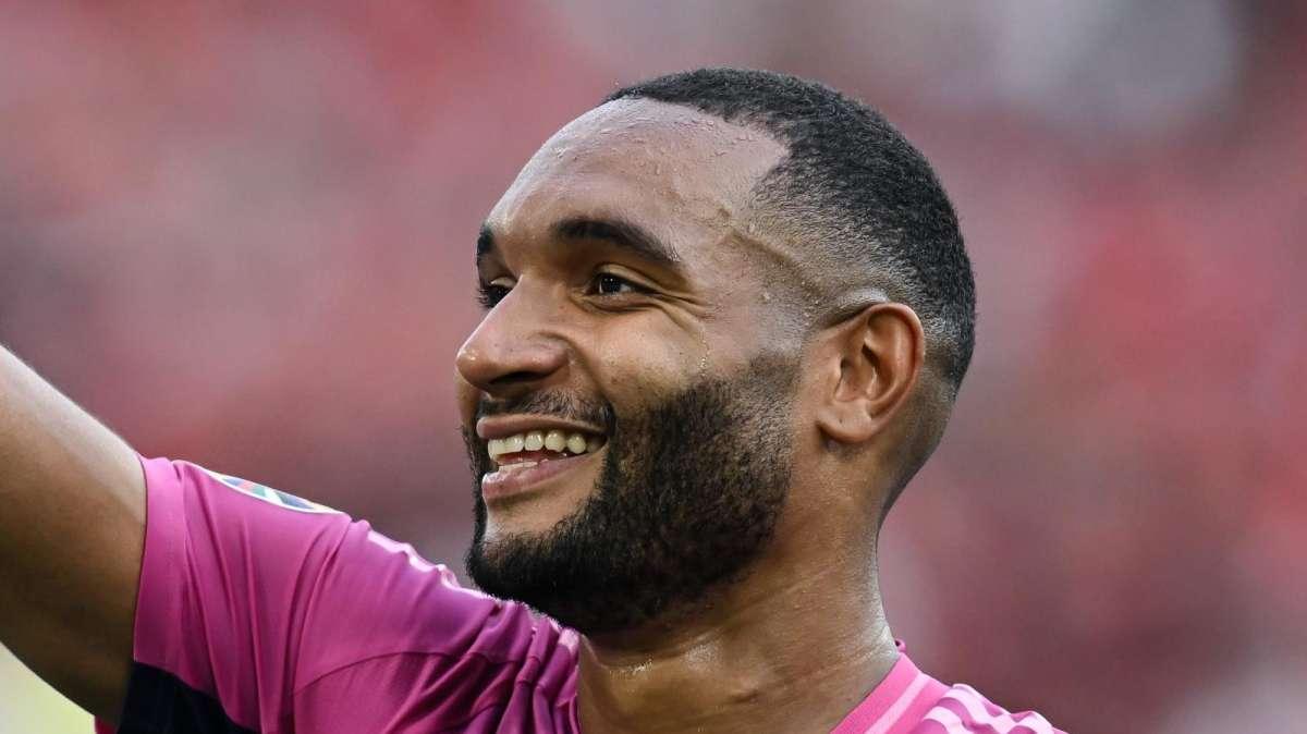 Bayer Leverkusen rassegnato, Tah verso l'addio a zero. In Germania: "Può bussare il Liverpool"