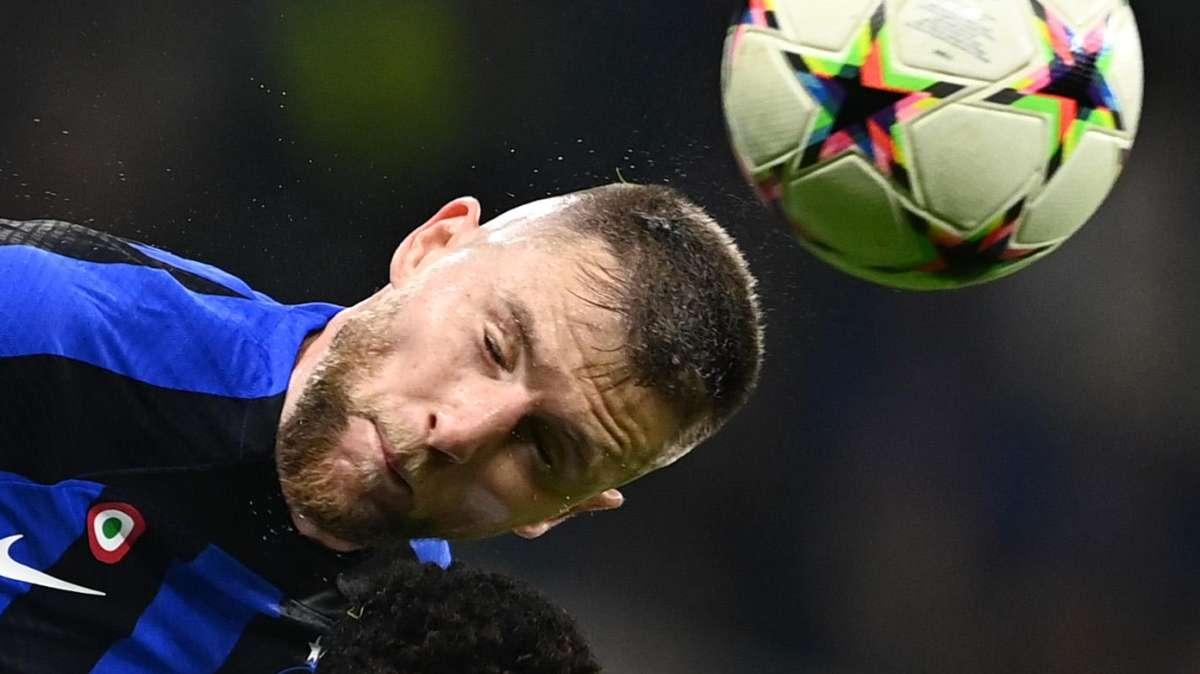 TS - Rinnovo Skriniar, deadline Inter: decisione entro il Mondiale