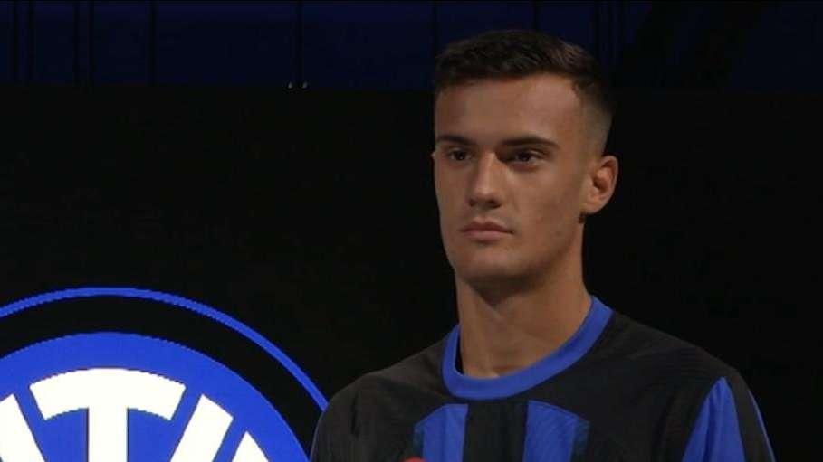 Stankovic: "Ho il sangue nerazzurro, fin da piccolino tifo Inter. Dimarco un fratello. Quando vado in Prima Squadra..."