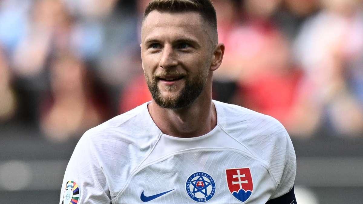 Sky - Roma, nuovo difensore cercasi: tentativo (a vuoto) per Skriniar