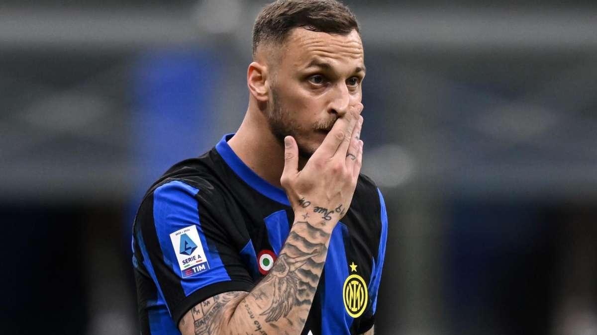 Stagione finita per Ferguson, l'abbraccio di Arnautovic: "Tornerai più forte di prima"