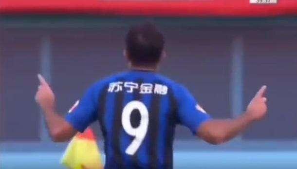 VIDEO - Eder, che doppietta: il secondo gol al Renhe è una perla