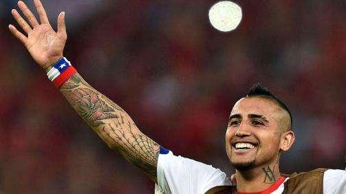 L'Inter su Medel: Maradona nel 2010 diceva di lui...