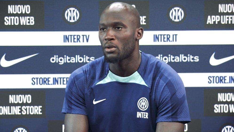 Sky - Lukaku sta bene: ballottaggio con Mkhitaryan in vista del Napoli. Tornati gli olandesi