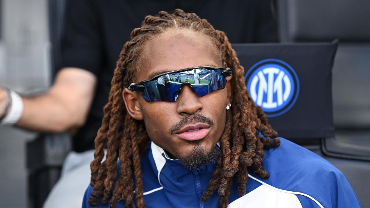 Sky - Spence in gruppo: obiettivo Inter-Napoli. Jones già col Cagliari?