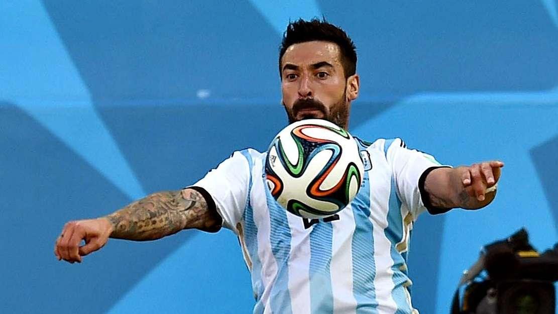L'Equipe - Il Psg vuole blindare Ezequiel Lavezzi