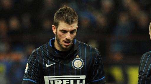 Santon: "È ufficiale, sono un giocatore dell'Inter"