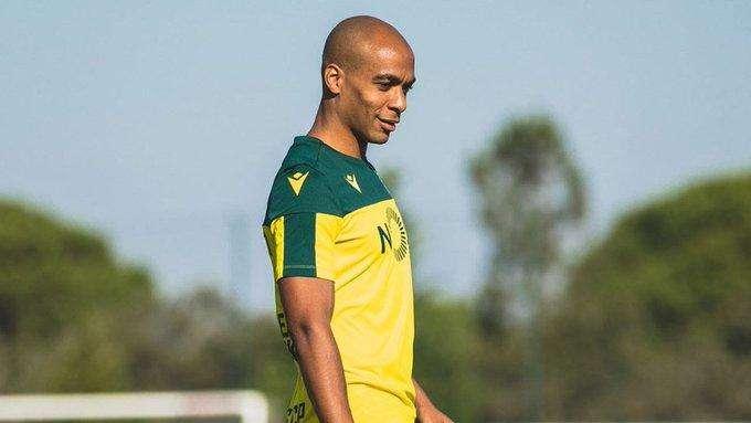 Parità nel clasico Sporting Lisbona-Porto, 12' per Joao Mario al debutto coi Leoes