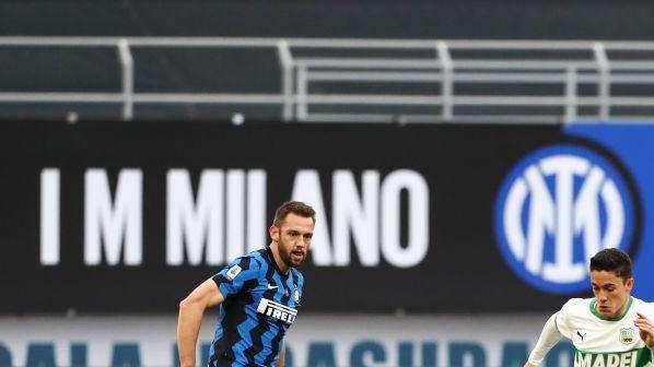 De Vrij, gioia social dopo il 2-1 col Sassuolo: "Tre punti importantissimi. Continuiamo così, ragazzi"