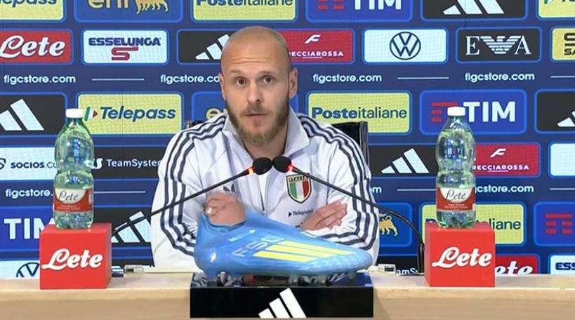 Dimarco: "Con la Bosnia servirà essere forti mentalmente. A Pio Esposito puoi dare pochi consigli"