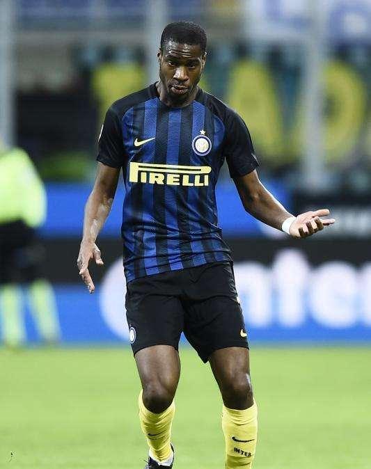 Ag. Kondogbia: "Barça e Psg su di lui, ma Geoffrey è pronto a restare"