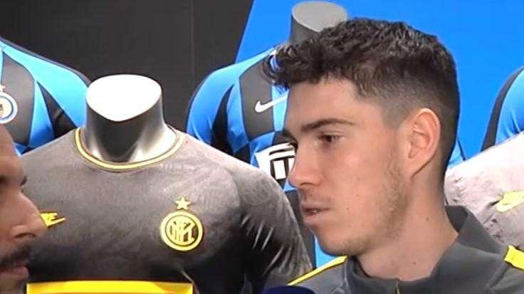 Bastoni: "Pronto al rientro dopo la sosta. Conte sa usare carota e bastone. Champions, sarà dura ma lotteremo su ogni pallone" 