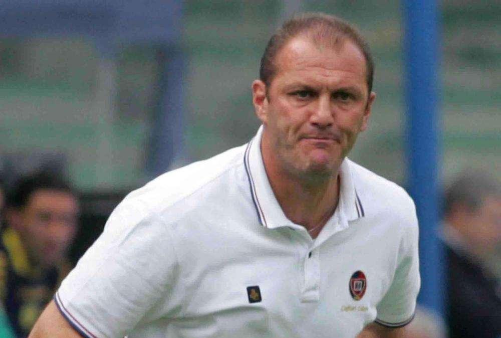 Qui Cagliari - Bisoli recupera tutti e pensa al tridente