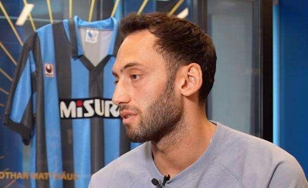 Calhanoglu: "Bravo nelle punizioni? Da quando sono all'Inter non mi alleno tanto, però ho ancora tecnica"