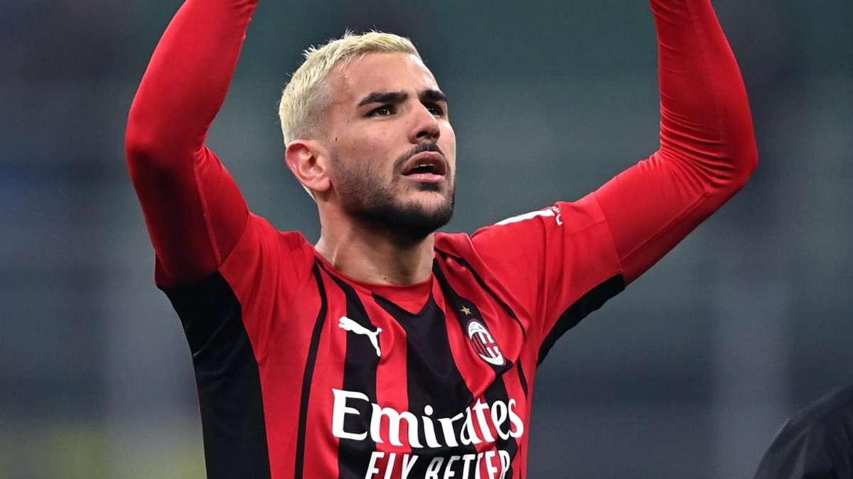 UFFICIALE - Milan-Theo Hernandez avanti insieme fino al 2026: il comunicato