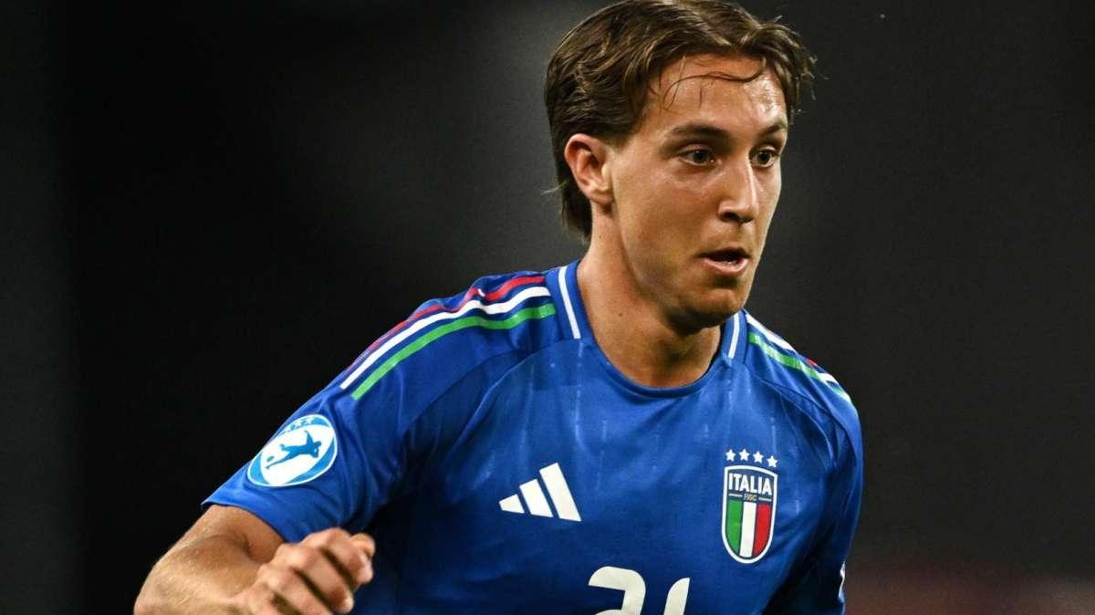 Fazzini chiama Sebastiano Esposito alla Fiorentina: "Sarei felicissimo di giocare di nuovo insieme a lui"
