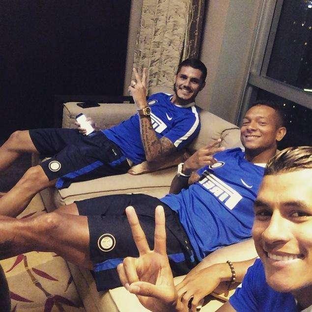 FOTO - Murillo, Guarin e Icardi: relax post-allenamento