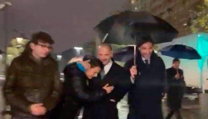 VIDEO - Cena di Natale, arriva anche il direttore sportivo Piero Ausilio 
