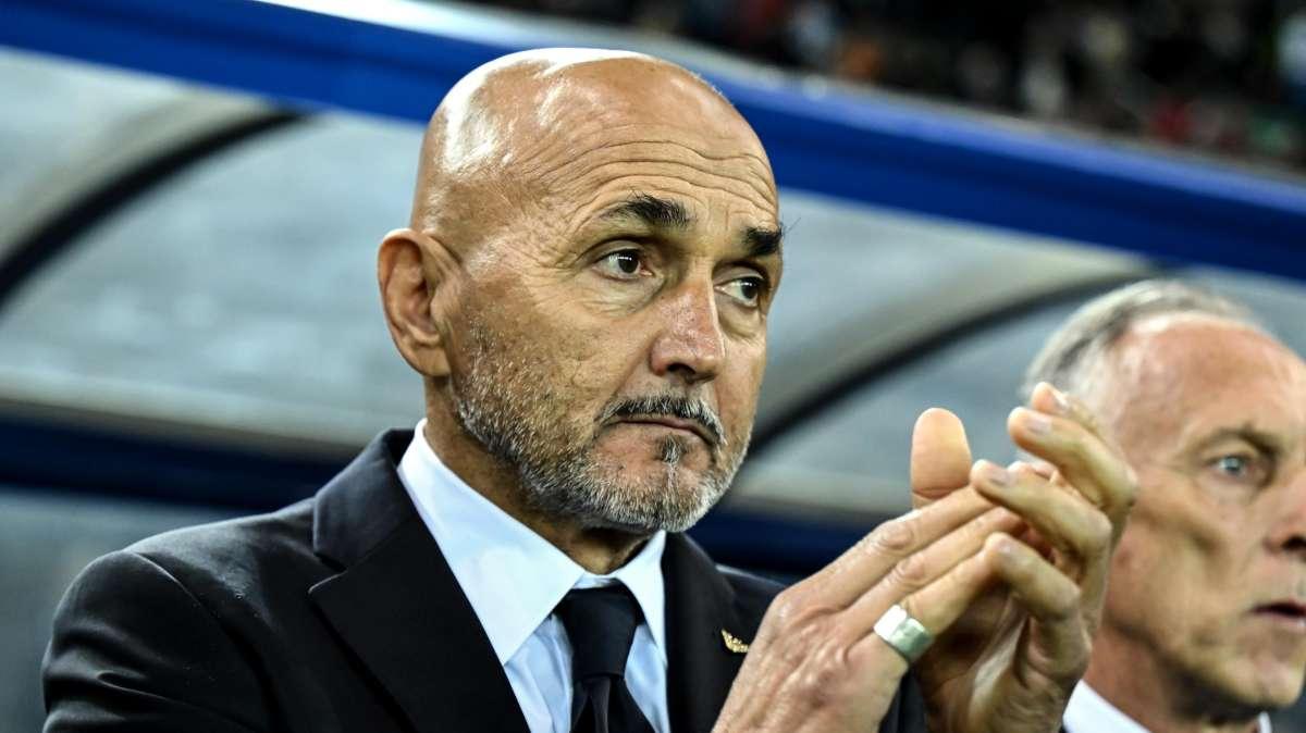 Spalletti elogia Dimarco: "Un piede come il suo ce l'hanno in pochi. Barella davvero forte, gli faremo spazio"
