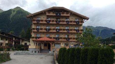 L'Inter ha raggiunto il ritiro di Pinzolo: le immagini delll'arrivo al Beverly hotel