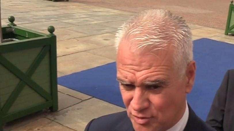 Il Ministro Zangrillo sta col fratello Alberto: "Genoa-Milan? Da tifoso dico che ce l'hanno rubata"
