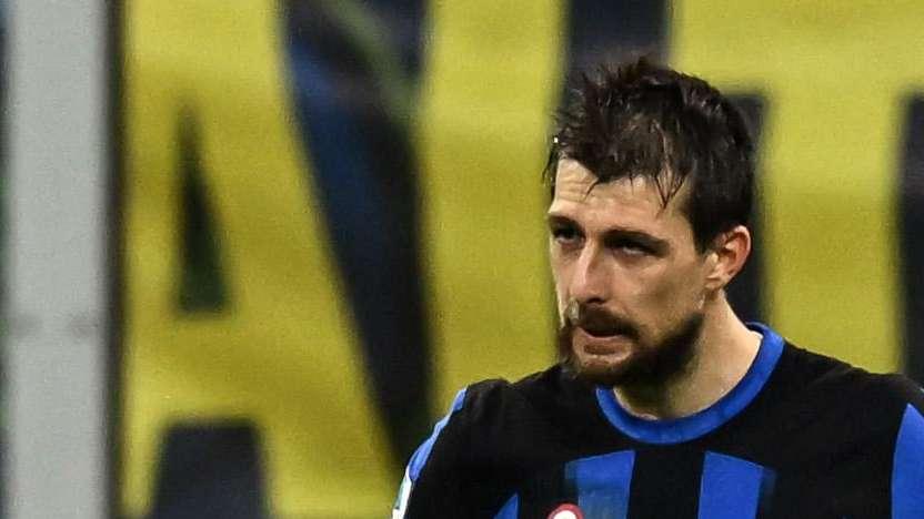 GdS - Caso Acerbi: Chinè la vuole chiudere in fretta. Il nerazzurro non cambia linea, mentre l'Inter...