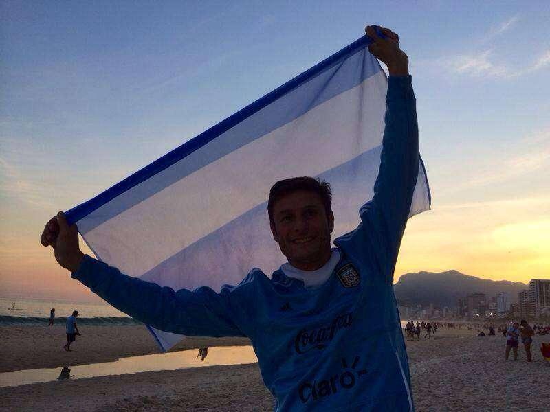 FOTO - L'Argentina ai quarti, esulta anche Zanetti